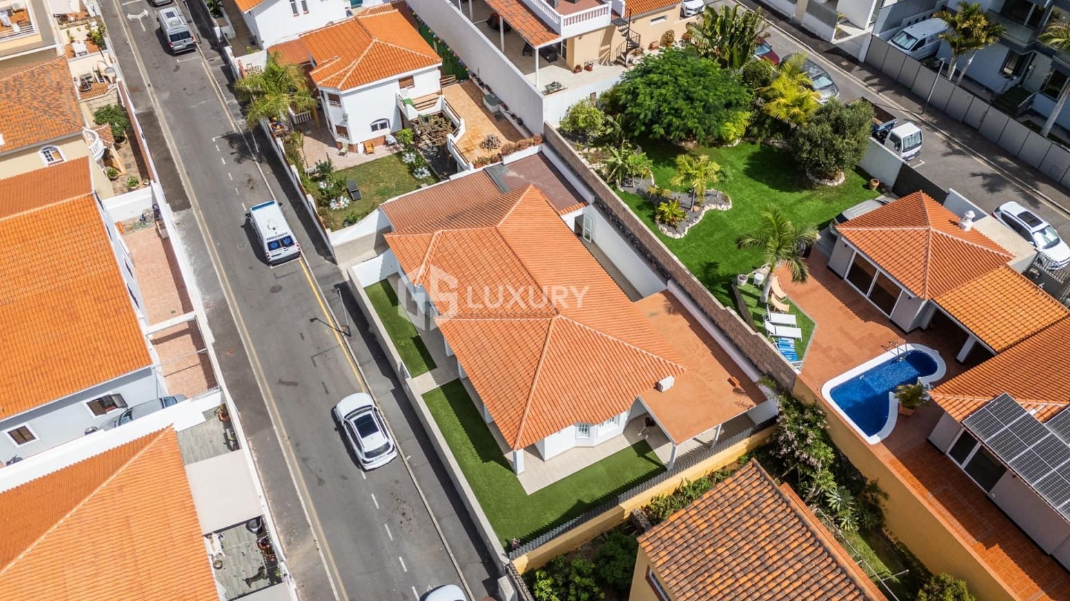 3 quarto Moradia para venda em Adeje com garagem - 795 000 € (Ref: 9676115)