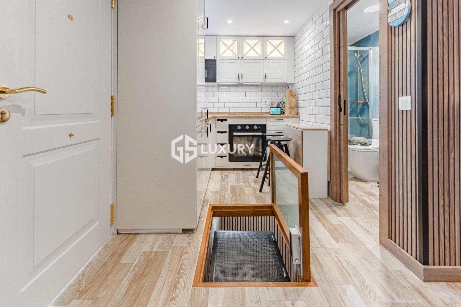 1 bedroom Flat for sale in Adeje - € 675,000 (Ref: 9676116)