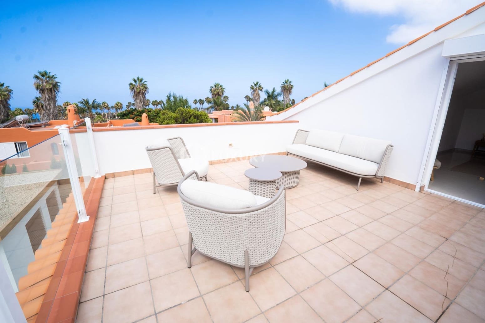 5 bedroom Villa for sale in Adeje with garage - € 3,300,000 (Ref: 9676117)