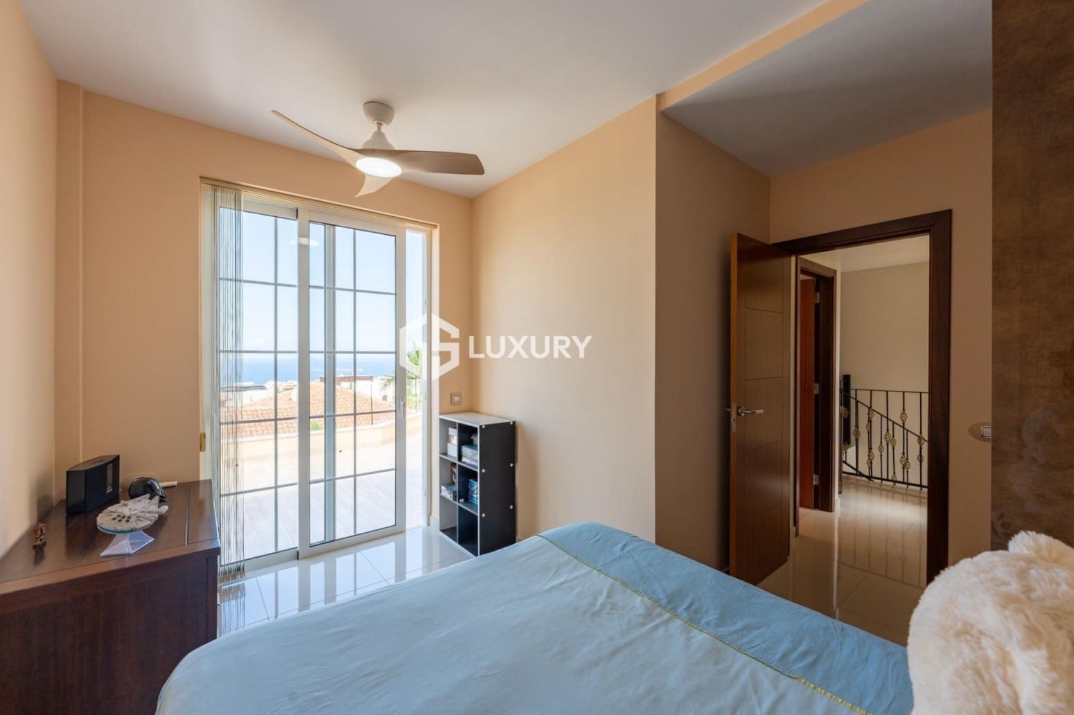 3 sypialnia Willa na sprzedaż w Adeje z garażem - 1 600 000 € (Ref: 9676120)