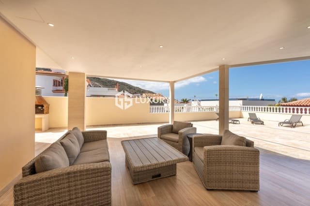 3 sypialnia Willa na sprzedaż w Playa de Fañabé Alto, Adeje z garażem - 1 600 000 € (Ref: 9676120)