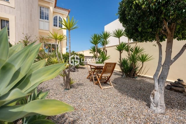 3 sypialnia Willa na sprzedaż w Playa de Fañabé Alto, Adeje z garażem - 1 600 000 € (Ref: 9676120)