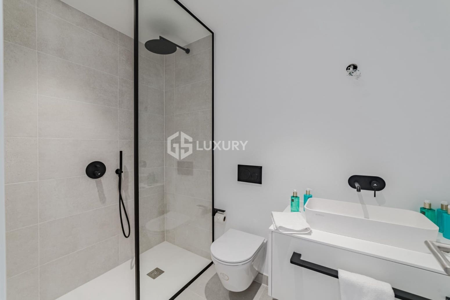 4 sypialnia Willa na sprzedaż w Adeje z garażem - 1 680 000 € (Ref: 9676124)