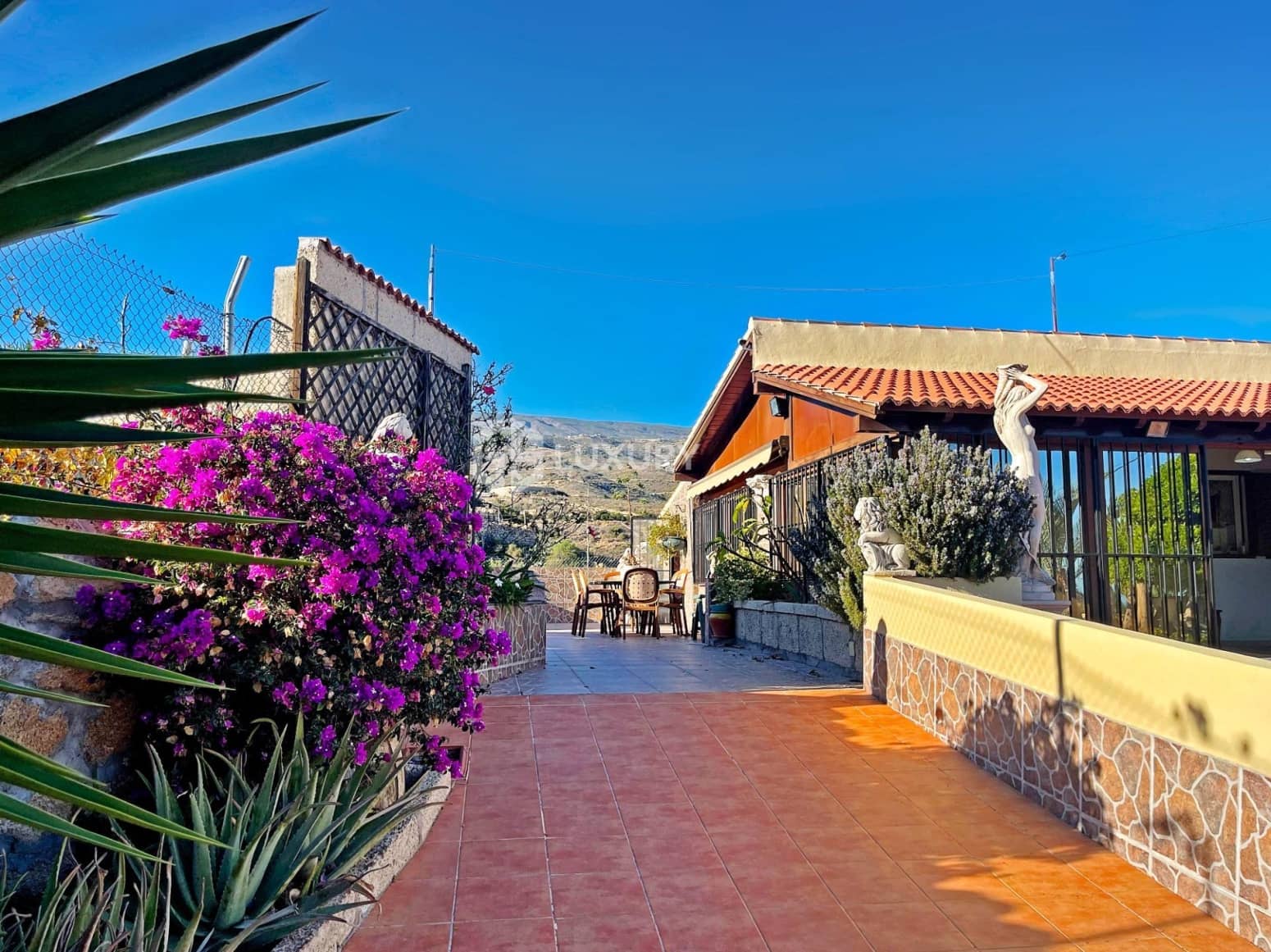 Building Plot for sale in Arico - € 1,500,000 (Ref: 9676129)