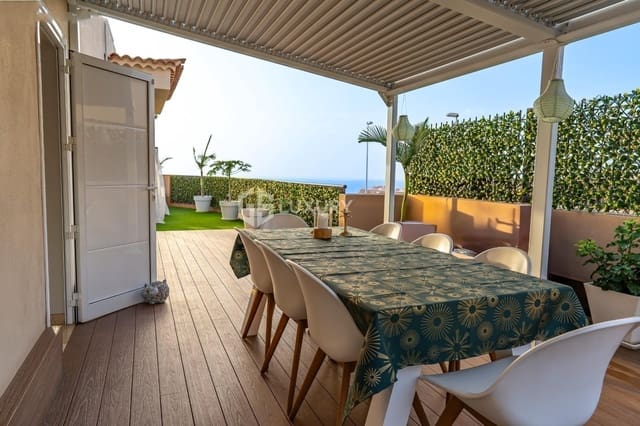 4 sovrum Villa till salu i Puerto Santiago, Santiago del Teide med garage - 995 000 € (Ref: 9676130)