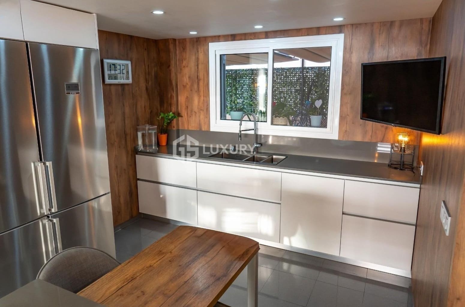 Chalet de 4 habitaciones en Santiago del Teide en venta con garaje - 995.000 € (Ref: 9676130)