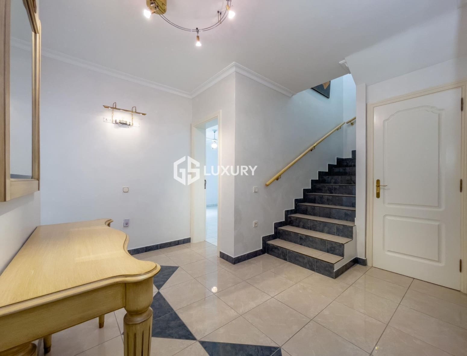 Chalet de 3 habitaciones en Adeje en venta con garaje - 2.950.000 € (Ref: 9676134)