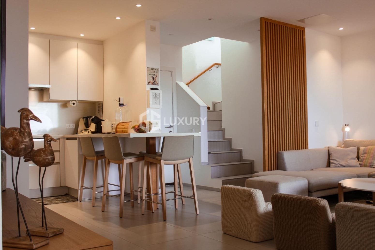 Piso de 2 habitaciones en Arona en venta con garaje - 945.000 € (Ref: 9676136)