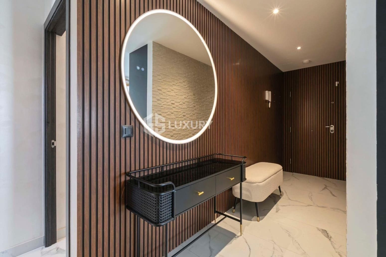 Chalet de 3 habitaciones en San Miguel de Abona en venta con garaje - 690.000 € (Ref: 9676137)