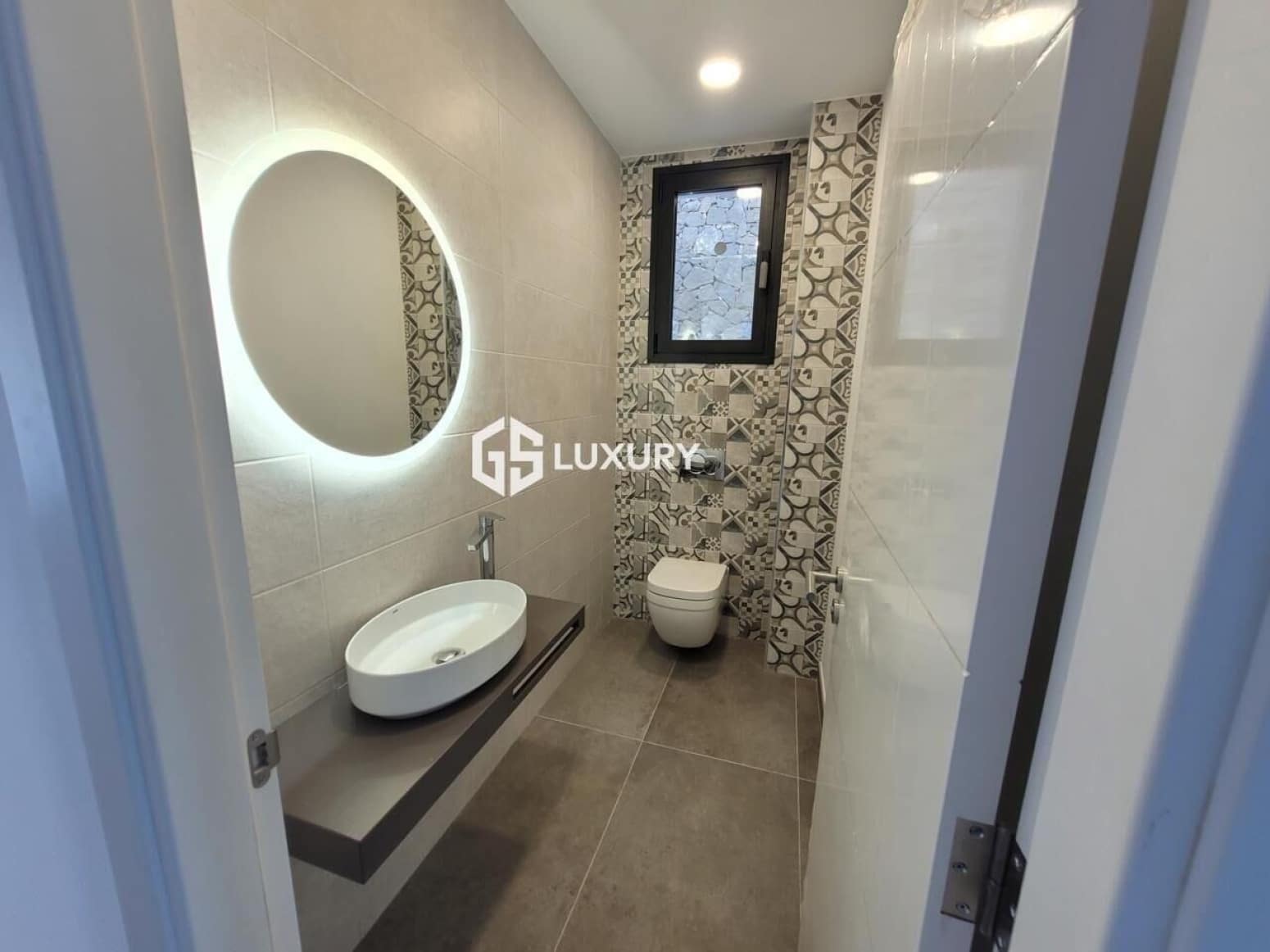 4 quarto Moradia para venda em Adeje com garagem - 1 900 000 € (Ref: 9676138)