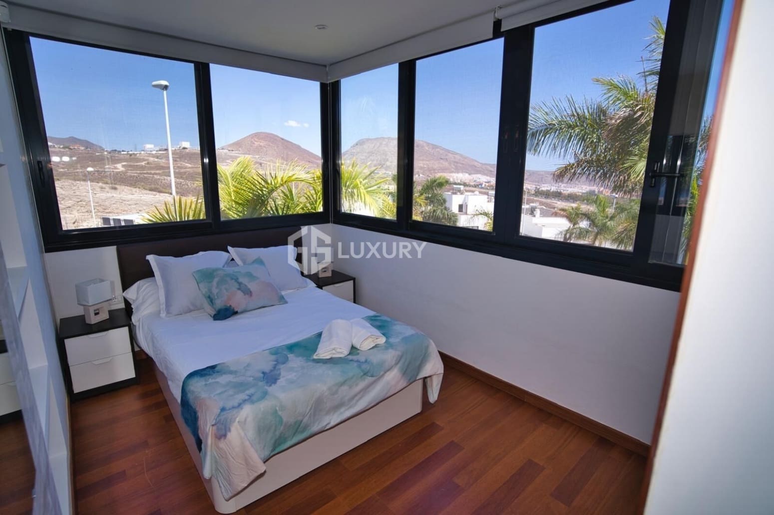 4 Zimmer Villa zu vermieten in Adeje mit Garage - 7.500 € (Ref: 9676140)