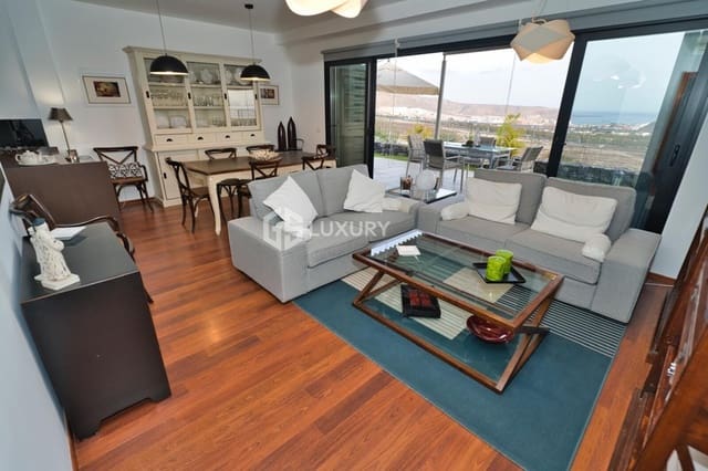 3 Zimmer Wohnung zu vermieten in San Eugenio Alto, Adeje mit Garage - 5.000 € (Ref: 9676142)