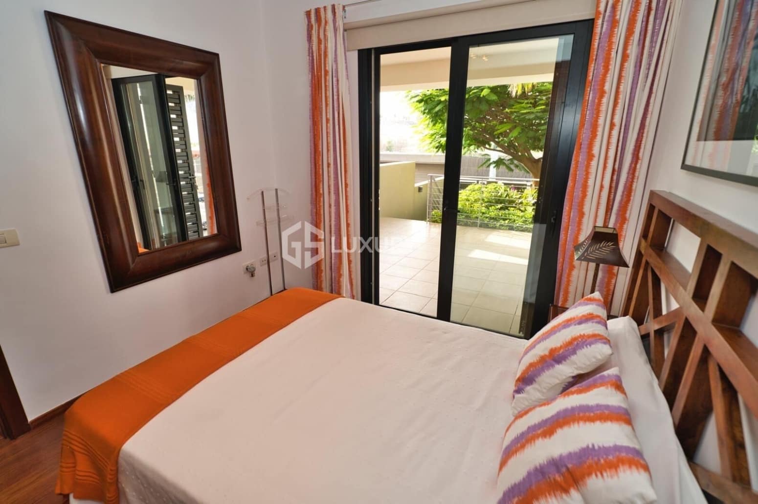 3 quarto Apartamento para arrendar em Adeje com garagem - 5 000 € (Ref: 9676142)