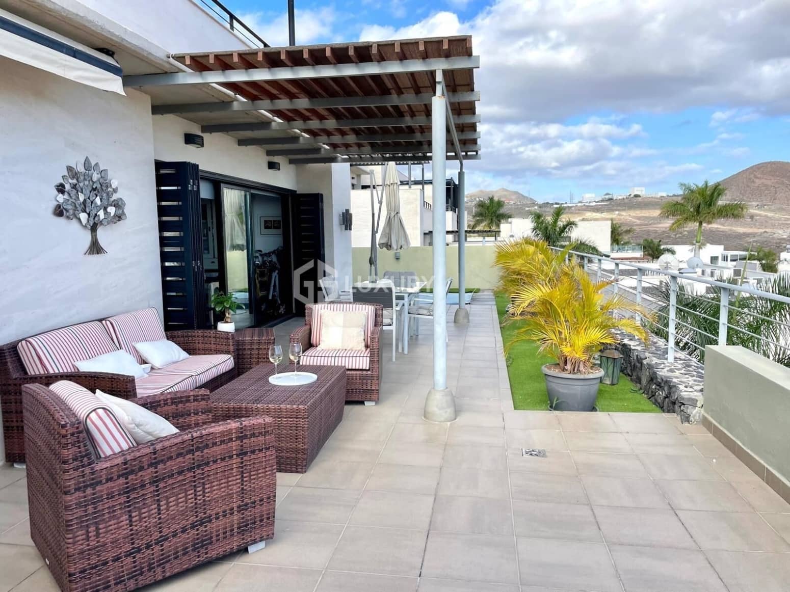 3 quarto Apartamento para arrendar em Adeje com garagem - 5 000 € (Ref: 9676142)