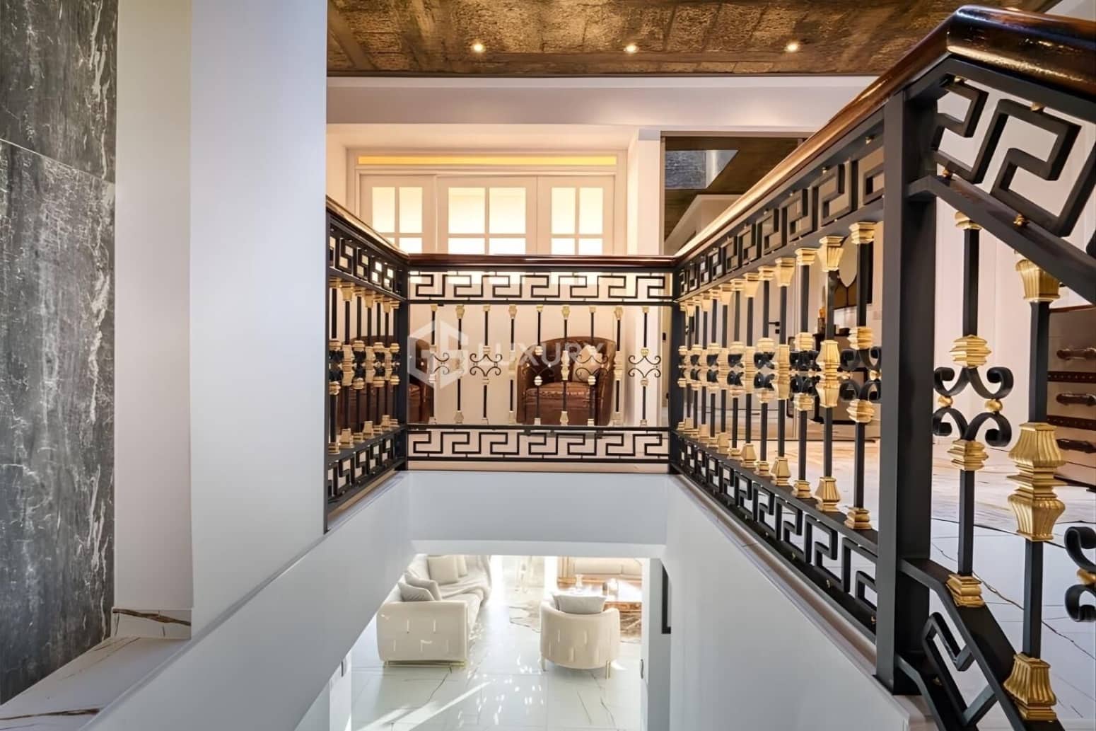 4 bedroom Villa for sale in Adeje with garage - € 5,500,000 (Ref: 9676143)