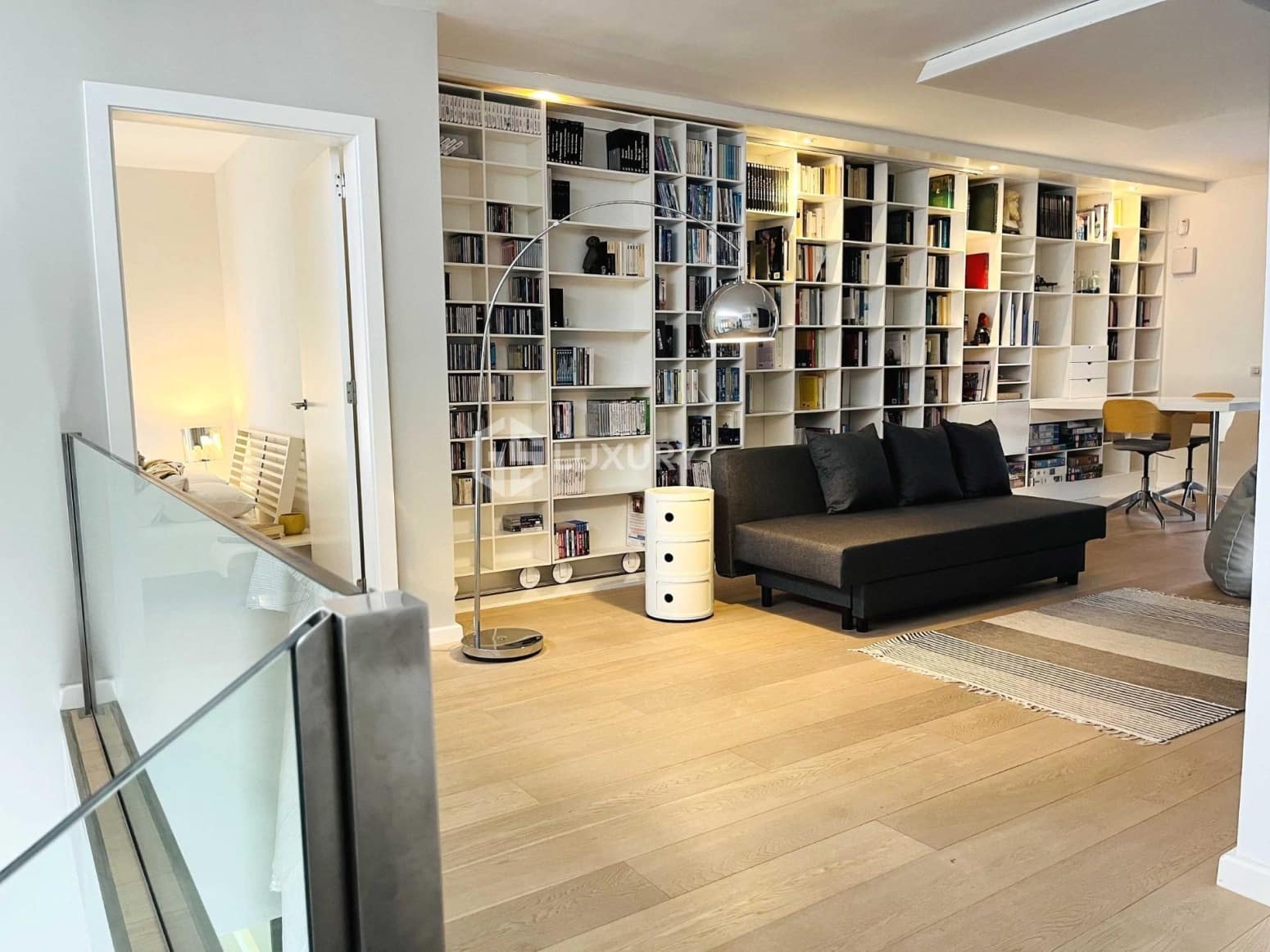 5 bedroom Villa for sale in Adeje with garage - € 2,000,000 (Ref: 9676144)