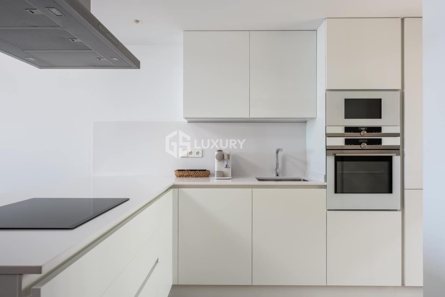 2 soverom Leilighet til salgs i Guia de Isora med garasje - € 965 000 (Ref: 9676147)