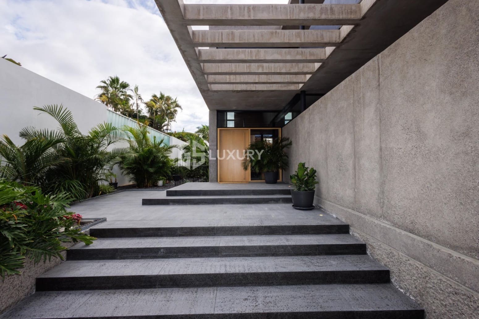 4 Zimmer Villa zu verkaufen in Adeje mit Garage - 5.500.000 € (Ref: 9676149)