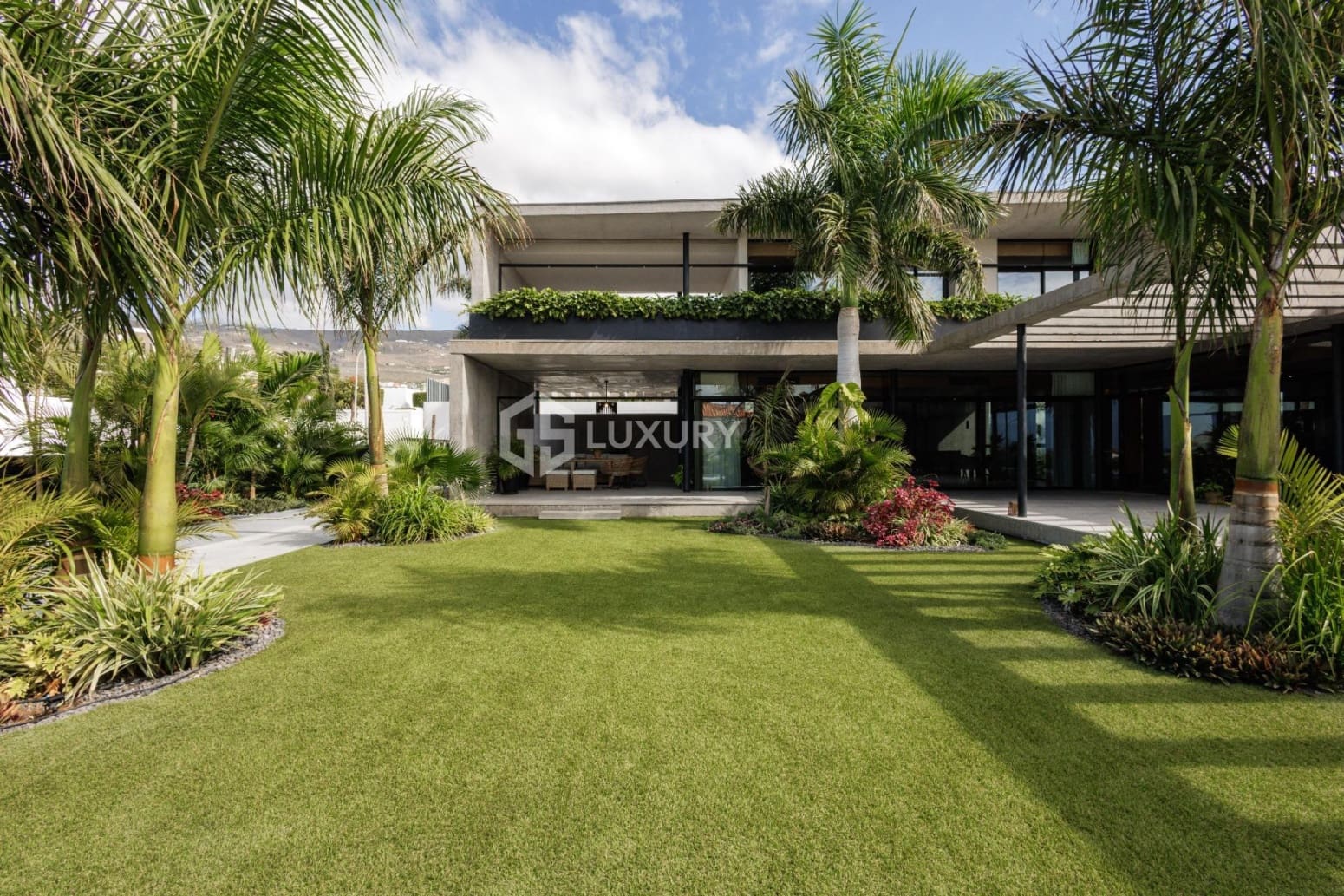 4 Zimmer Villa zu verkaufen in Adeje mit Garage - 5.500.000 € (Ref: 9676149)