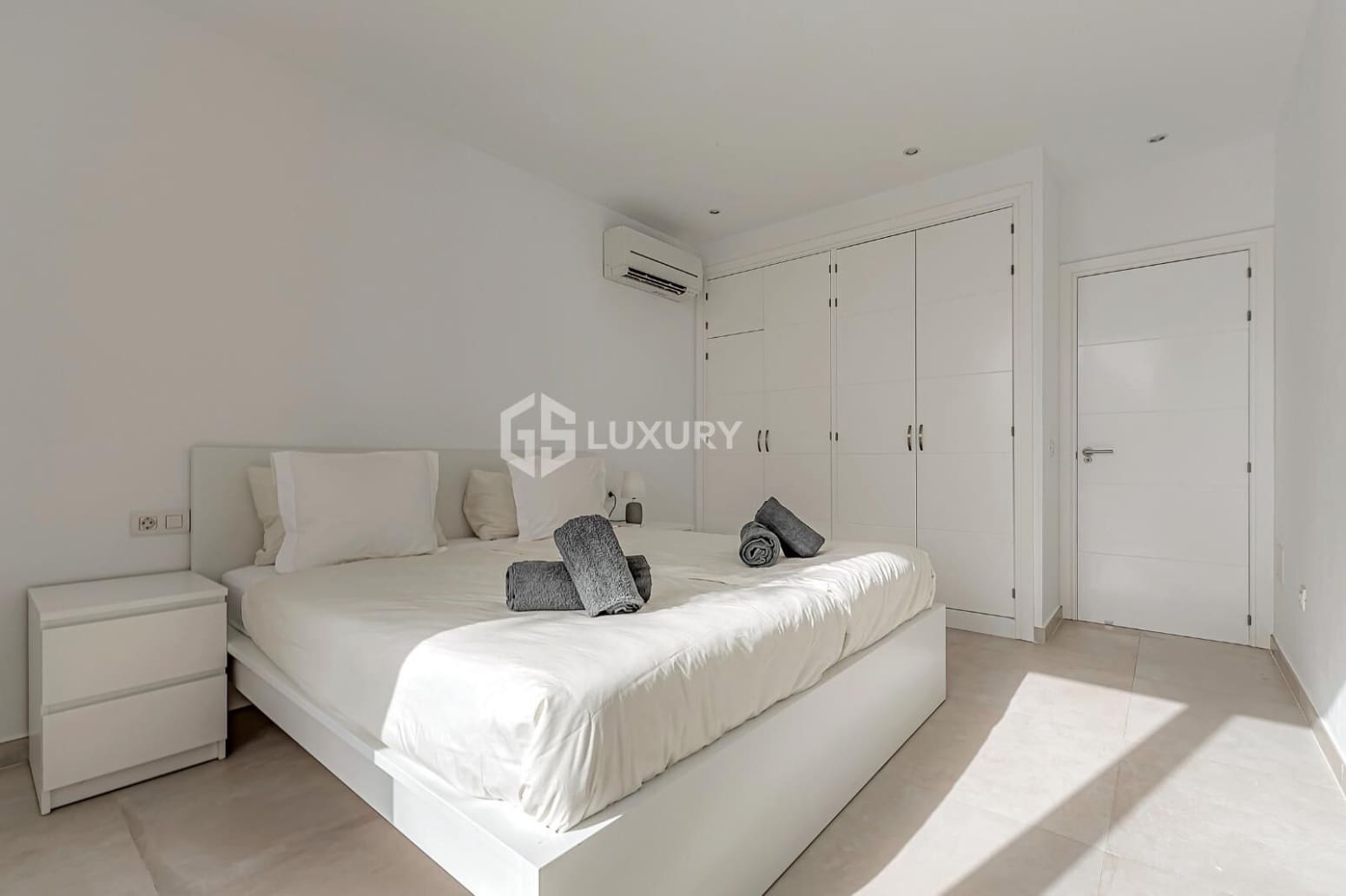 3 soveværelse Villa til salg i Adeje med garage - € 1.395.000 (Ref: 9676150)