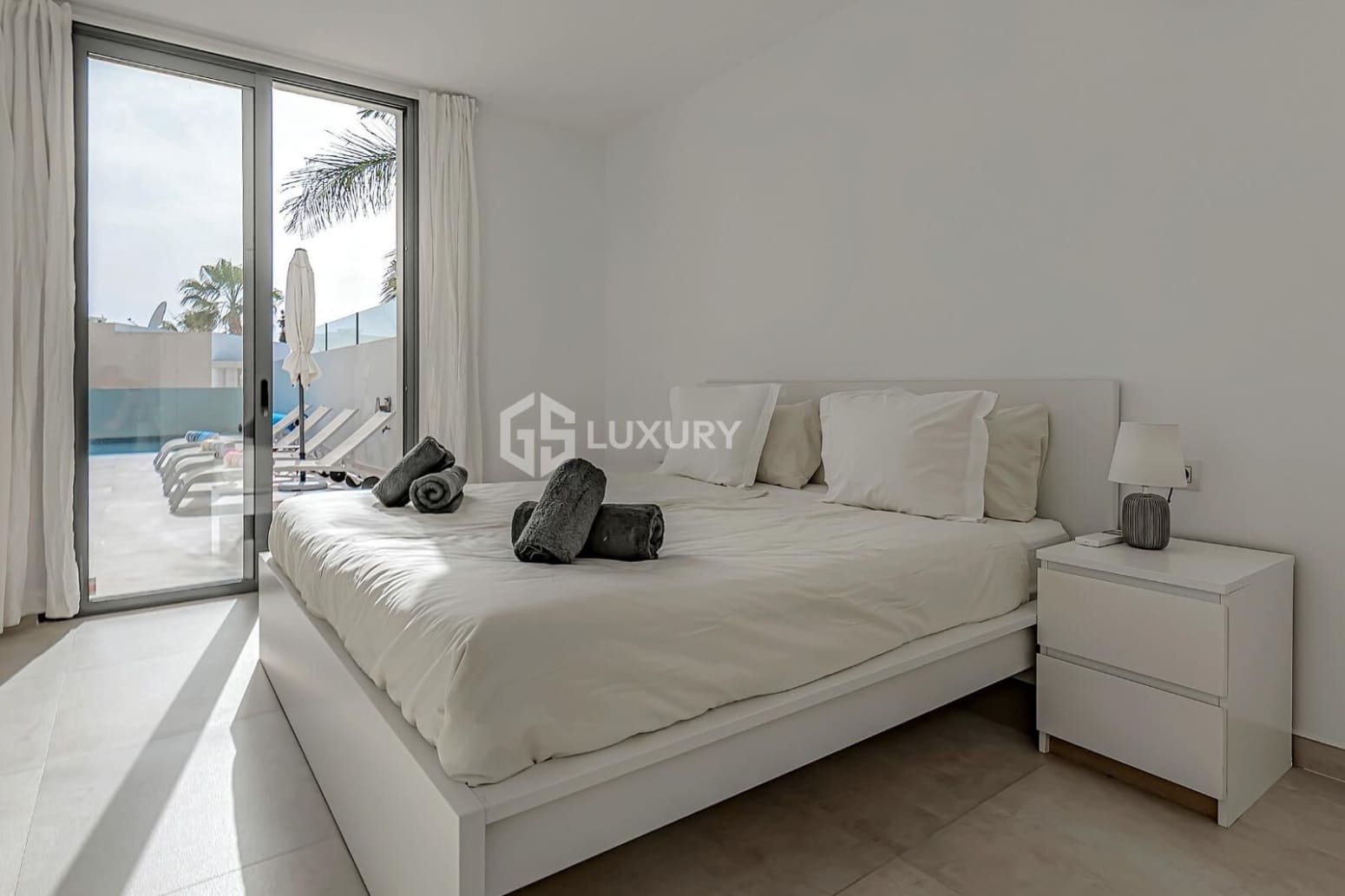 3 soveværelse Villa til salg i Adeje med garage - € 1.395.000 (Ref: 9676150)