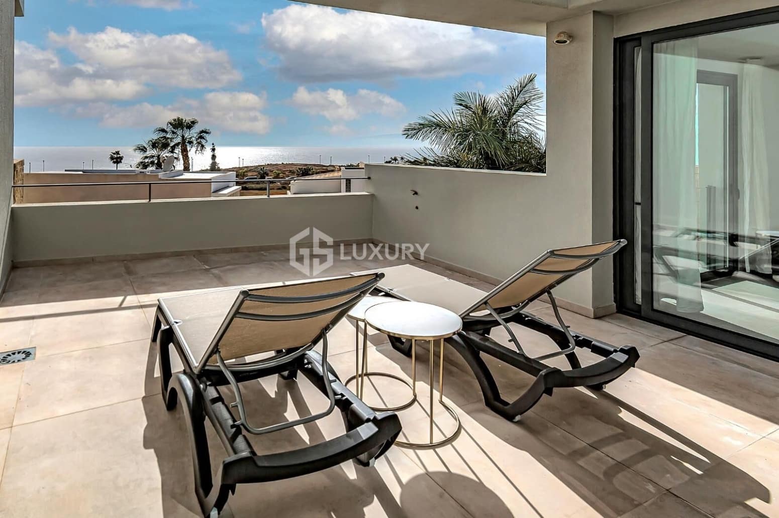 3 soveværelse Villa til salg i Adeje med garage - € 1.395.000 (Ref: 9676150)