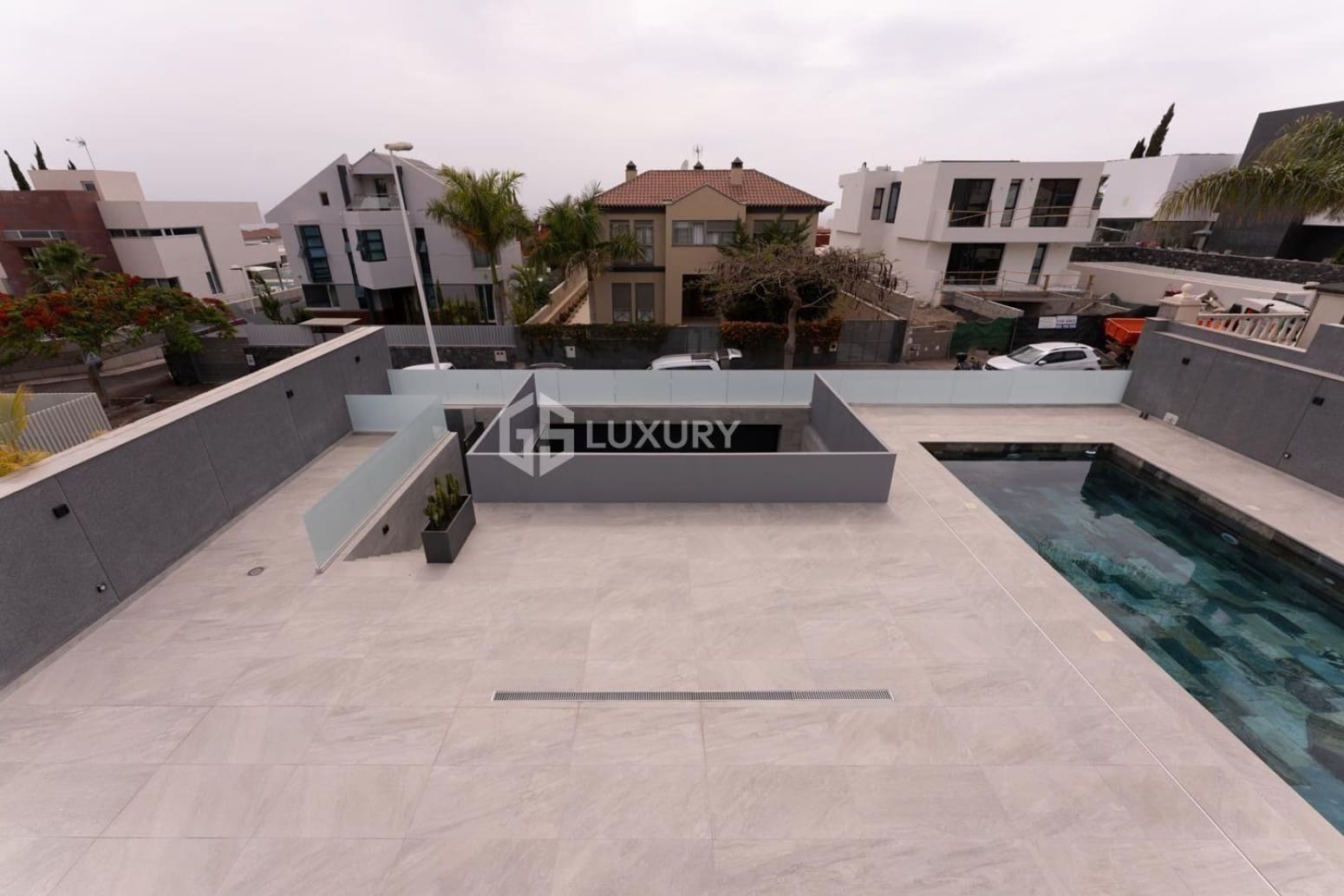 4 sypialnia Willa na sprzedaż w Adeje z garażem - 1 800 000 € (Ref: 9676152)