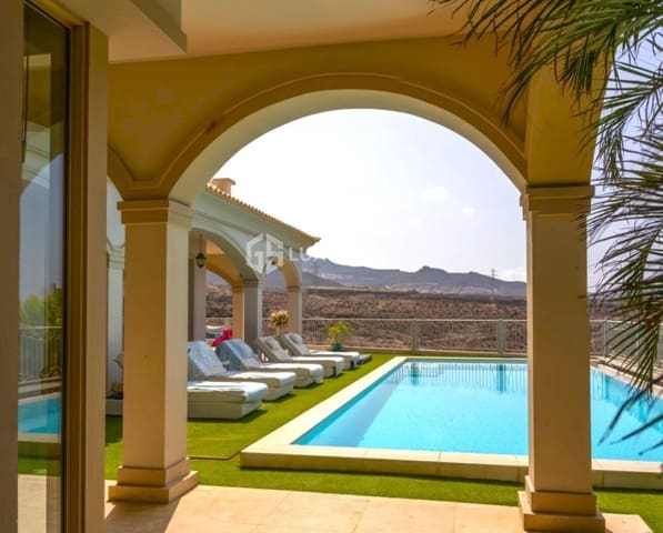 Chalet de 6 habitaciones en La Caleta Adeje, Adeje en venta con garaje - 5.950.000 € (Ref: 9676153)