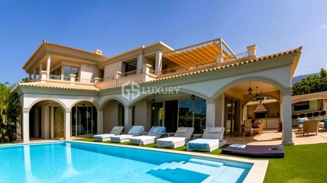 Chalet de 6 habitaciones en La Caleta Adeje, Adeje en venta con garaje - 5.950.000 € (Ref: 9676153)