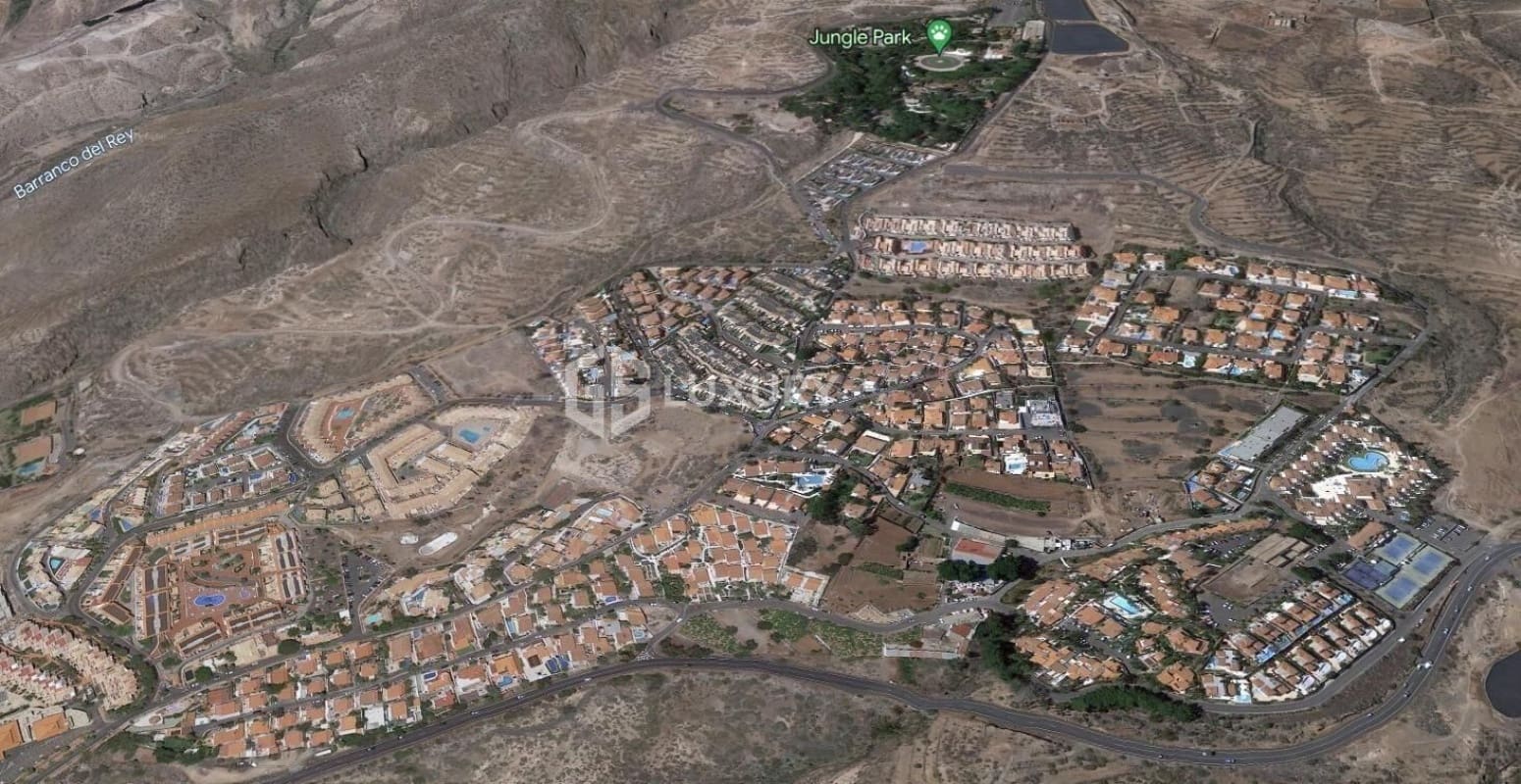 Area Edificabile in vendita in Arona - 1.500.000 € (Rif: 9676155)