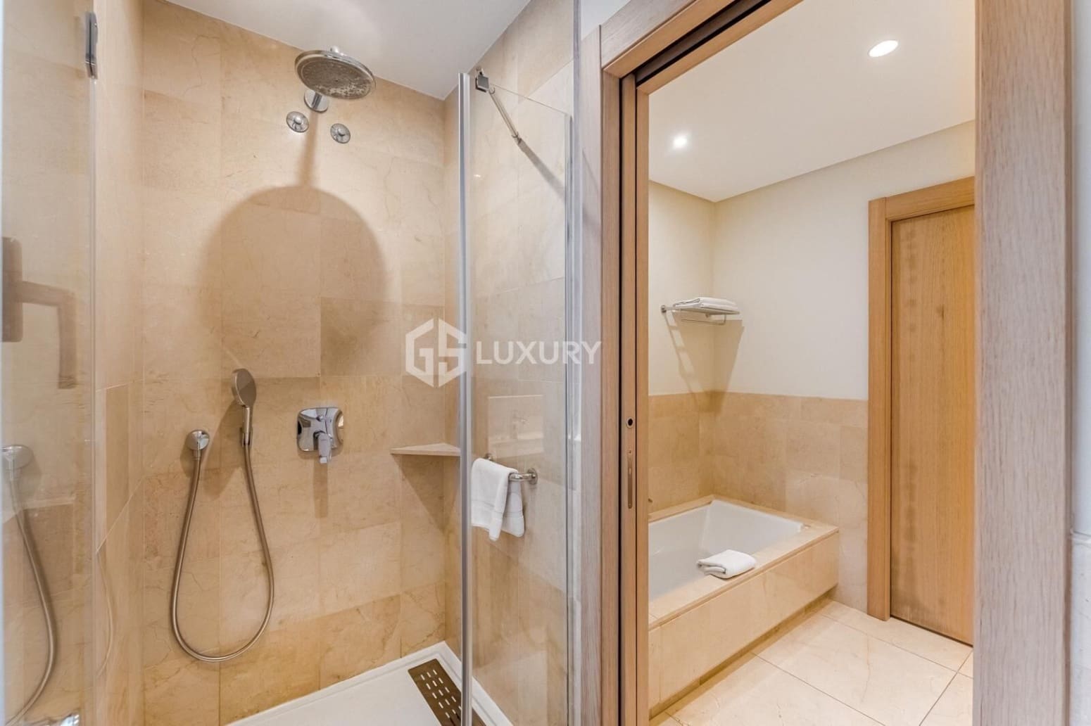 2 chambre Appartement à vendre à Guia de Isora avec garage - 720 000 € (Ref: 9676156)