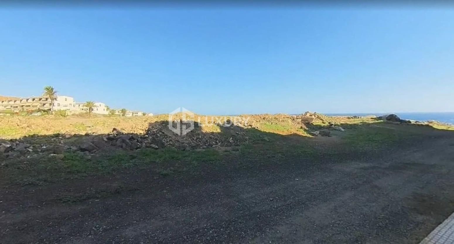 Building Plot for sale in Arona - € 7,000,000 (Ref: 9676157)