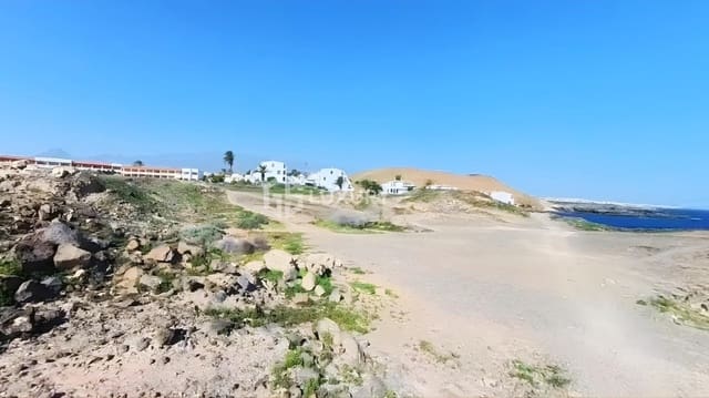 Solar/Parcela en Costa del Silencio, Arona en venta - 7.000.000 € (Ref: 9676157)