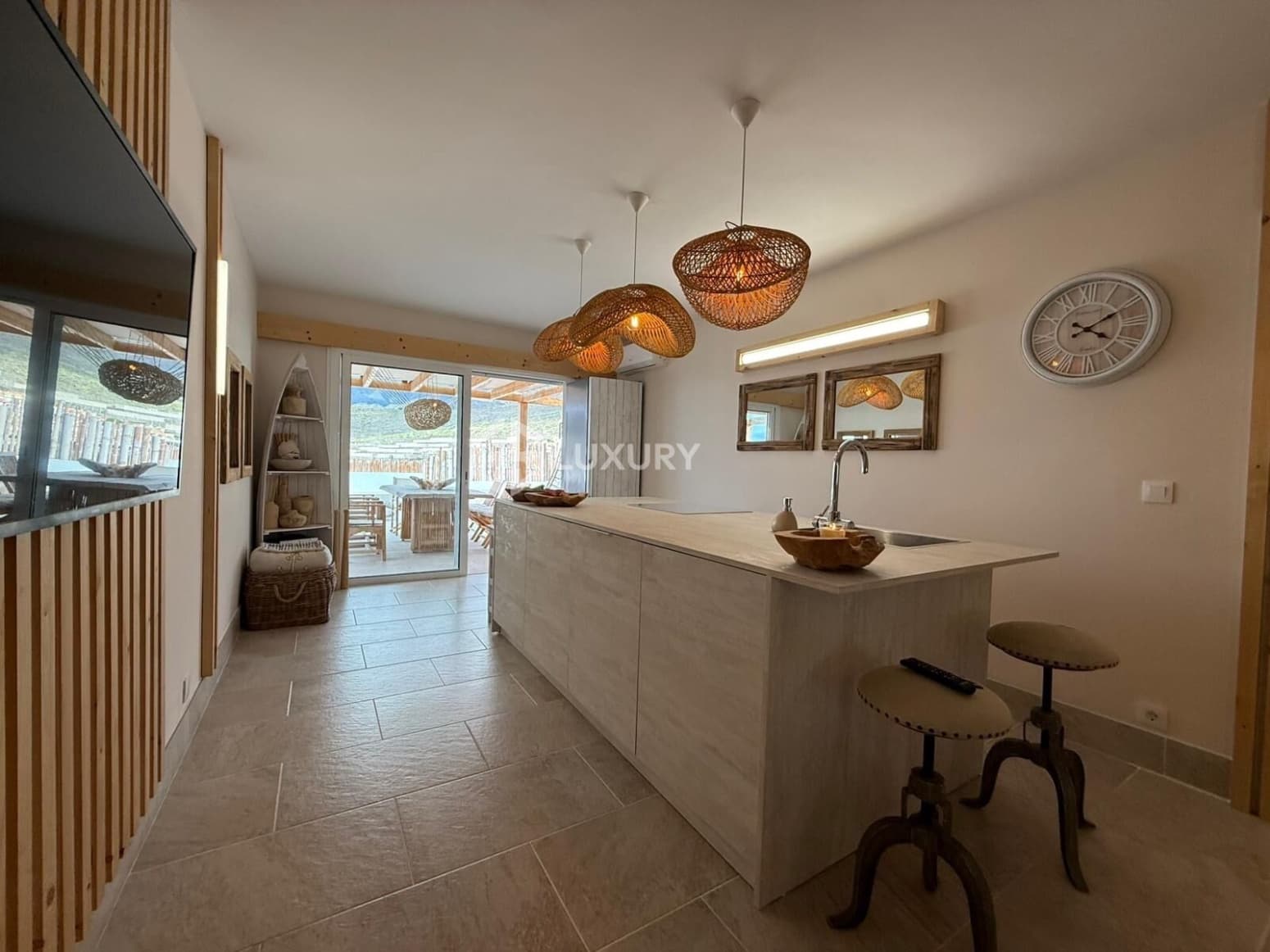 2 bedroom Flat for sale in Adeje with garage - € 449,000 (Ref: 9676160)