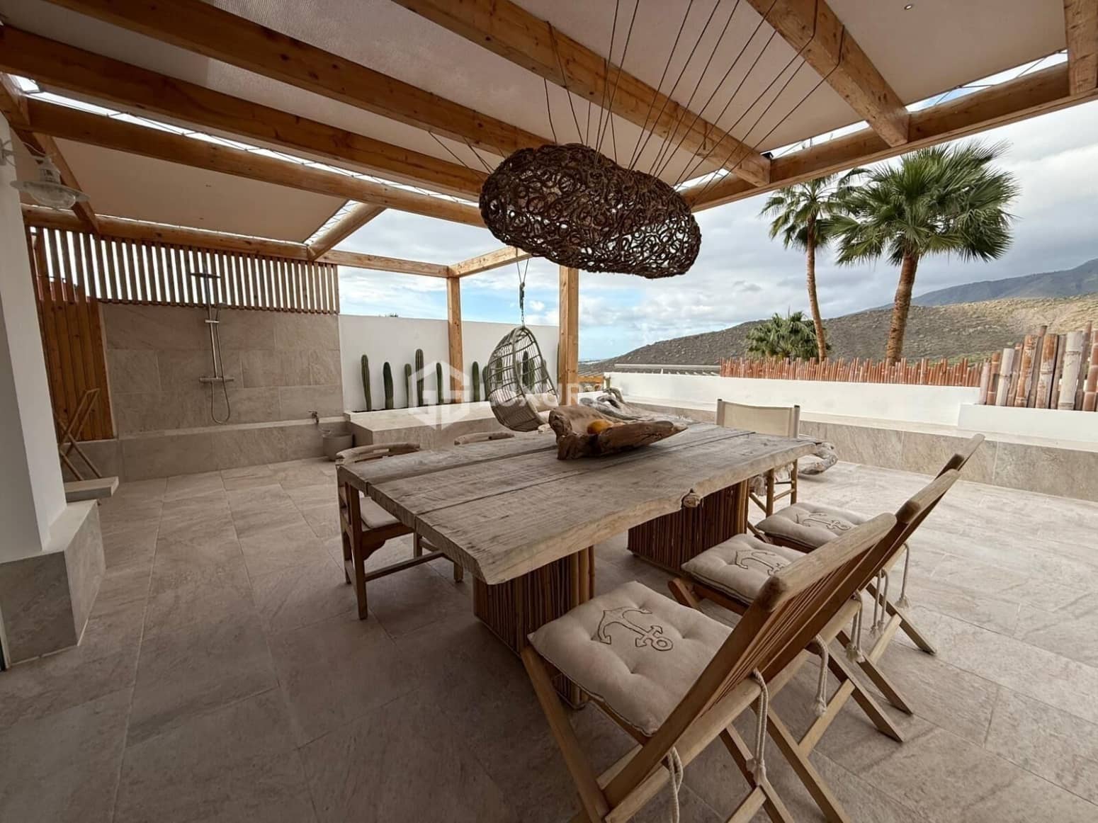 2 bedroom Flat for sale in Adeje with garage - € 449,000 (Ref: 9676160)