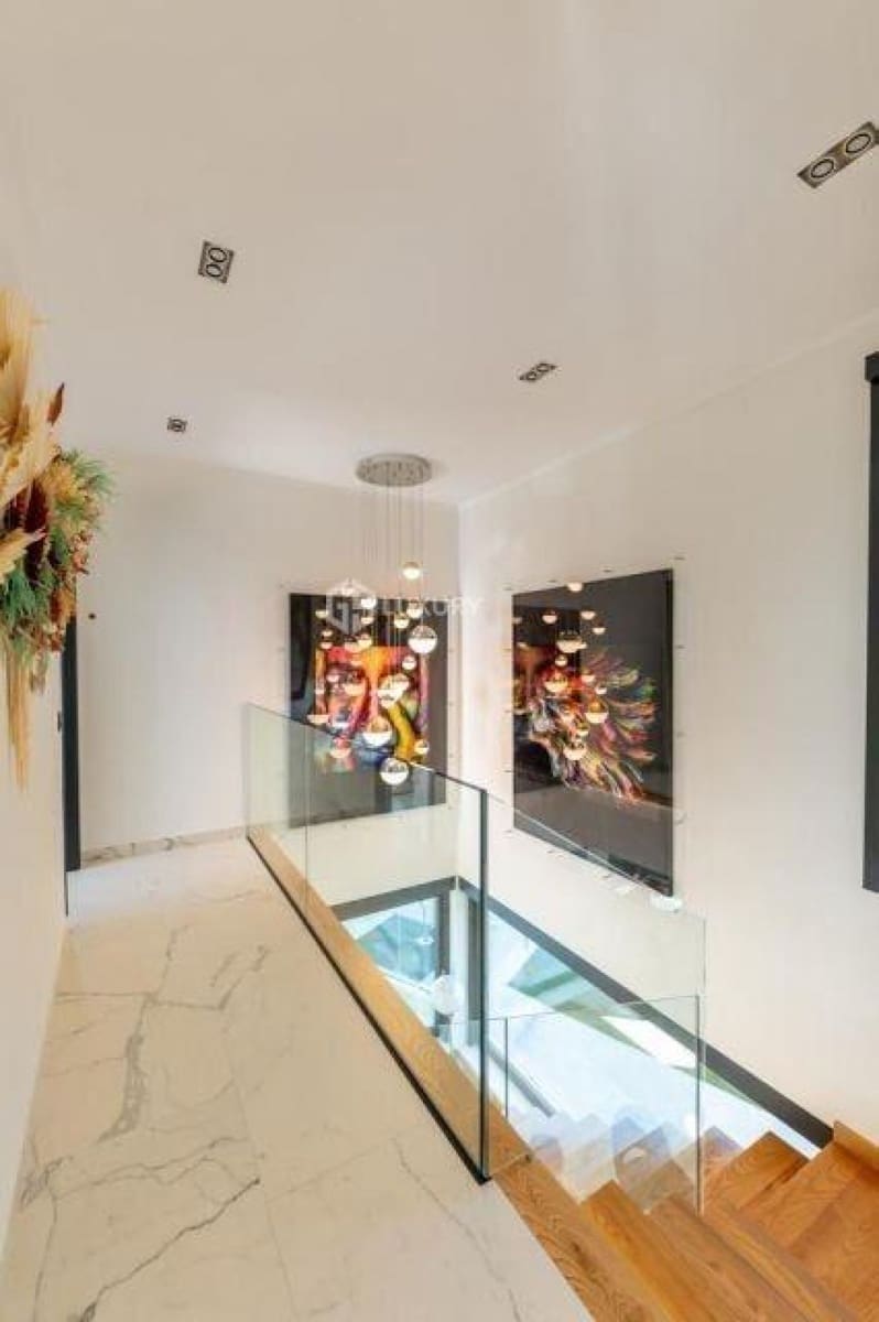 Chalet de 4 habitaciones en Adeje en venta con garaje - 3.500.000 € (Ref: 9676161)