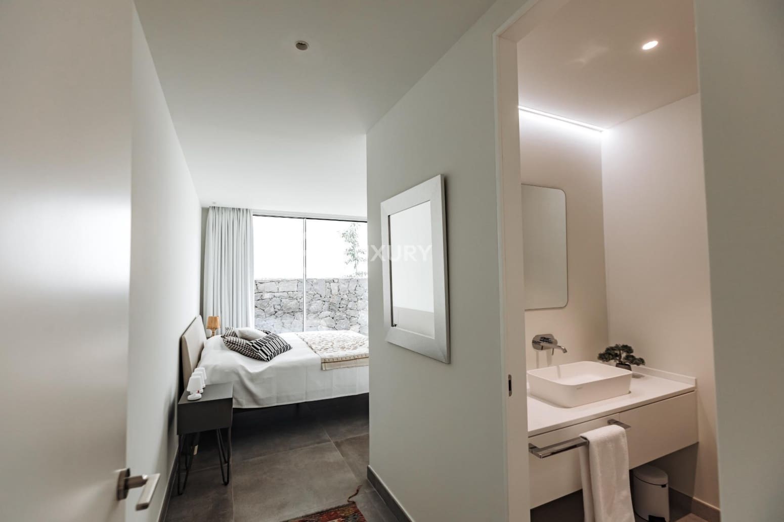 4 makuuhuone Huvila myytävänä paikassa Adeje mukana 
autotalli - 1 490 000 € (Ref: 9676164)