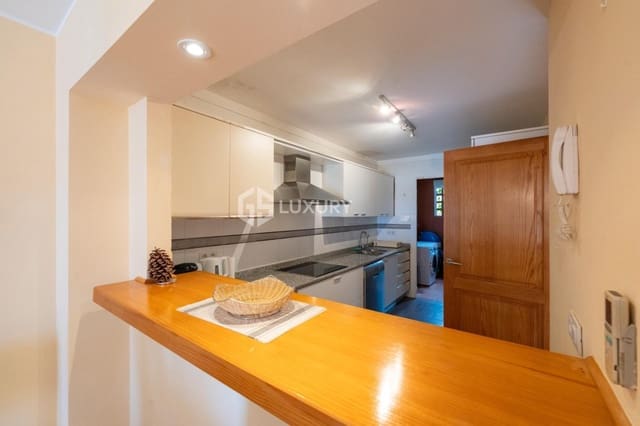 3 bedroom Villa for sale in La Caleta Adeje, Adeje - € 1,600,000 (Ref: 9676167)