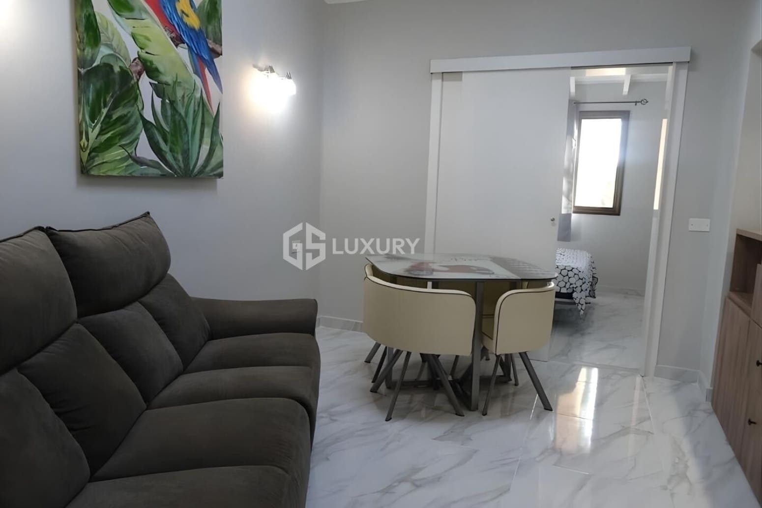 Chalet de 3 habitaciones en San Miguel de Abona en venta con garaje - 699.000 € (Ref: 9676168)