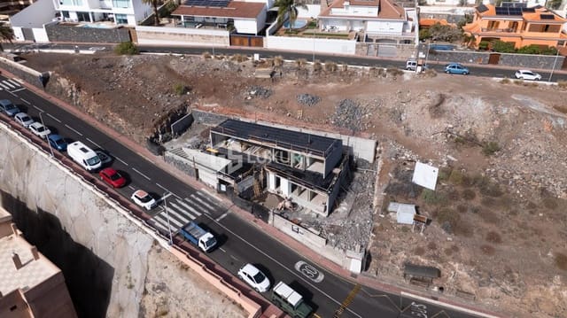 Chalet de 3 habitaciones en El Rosario en venta con garaje - 1.650.000 € (Ref: 9676170)