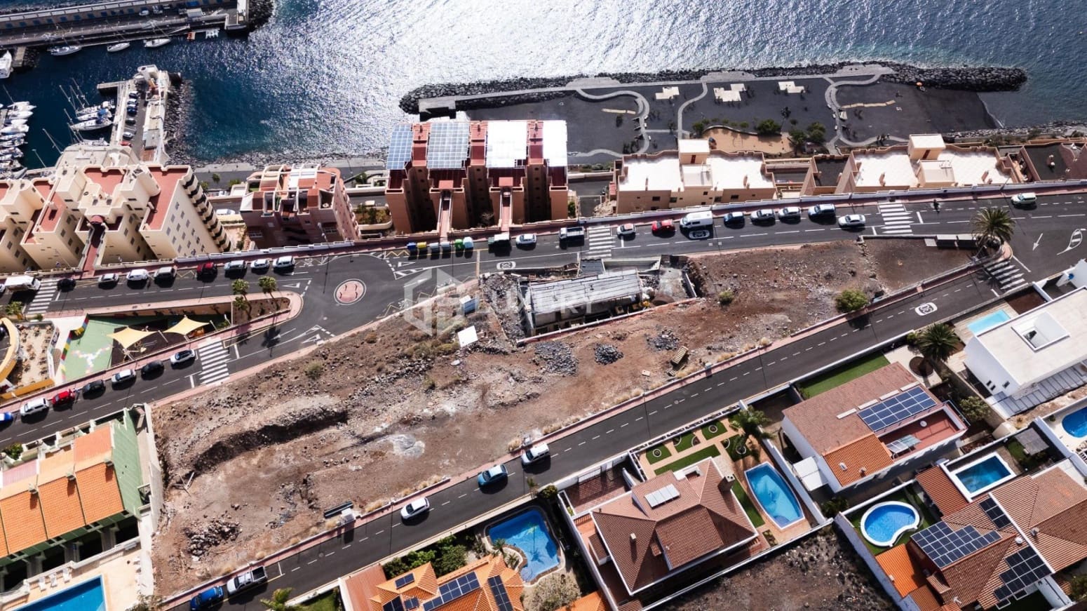 3 bedroom Villa for sale in El Rosario with garage - € 1,650,000 (Ref: 9676170)