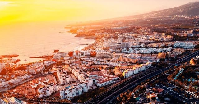 Solar/Parcela en Playa del Duque, Adeje en venta - 8.000.000 € (Ref: 9676171)