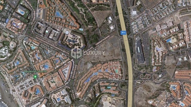 Solar/Parcela en Playa del Duque, Adeje en venta - 8.000.000 € (Ref: 9676171)