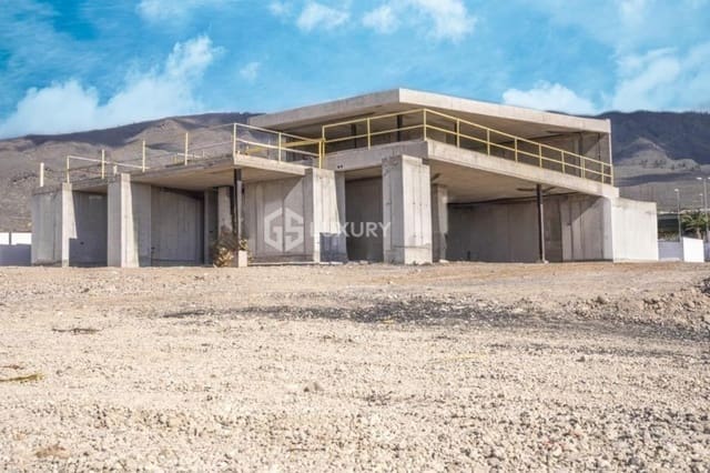 Chalet de 4 habitaciones en La Caleta Adeje, Adeje en venta con garaje - 3.600.000 € (Ref: 9676176)