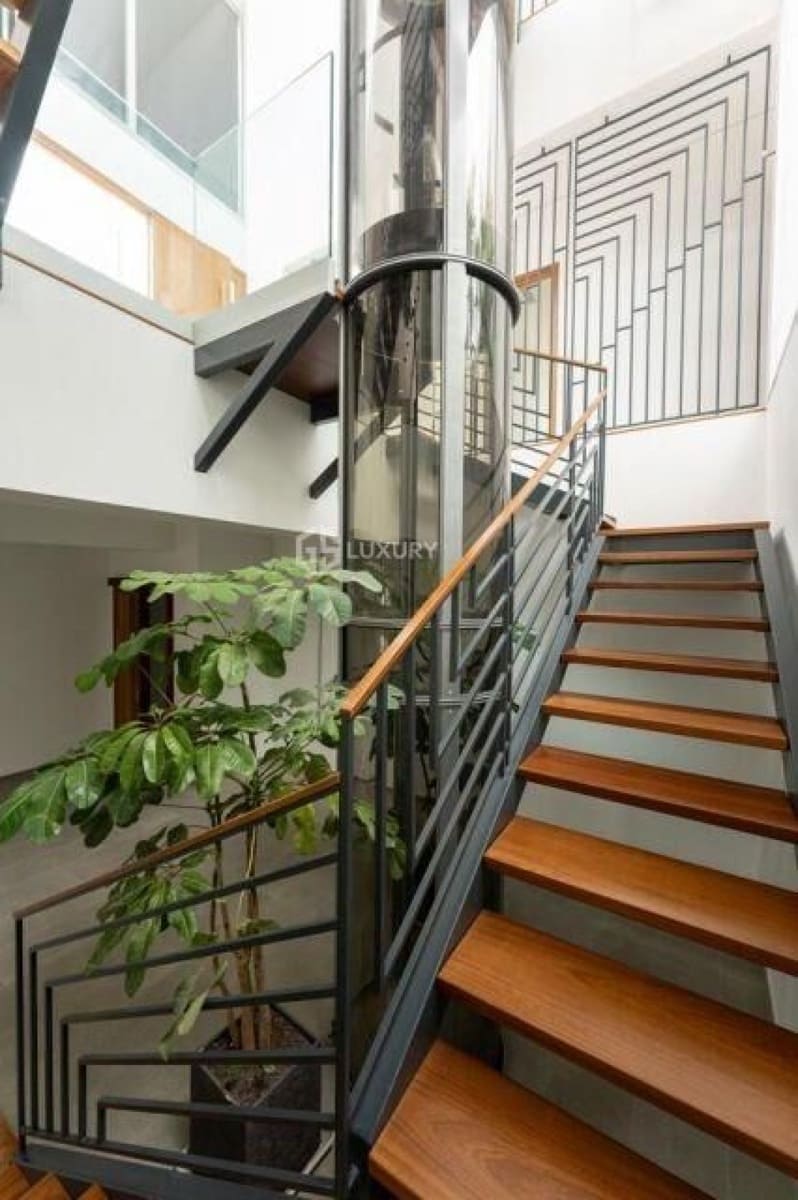 5 makuuhuone Huvila myytävänä paikassa Adeje mukana 
autotalli - 6 150 000 € (Ref: 9676177)