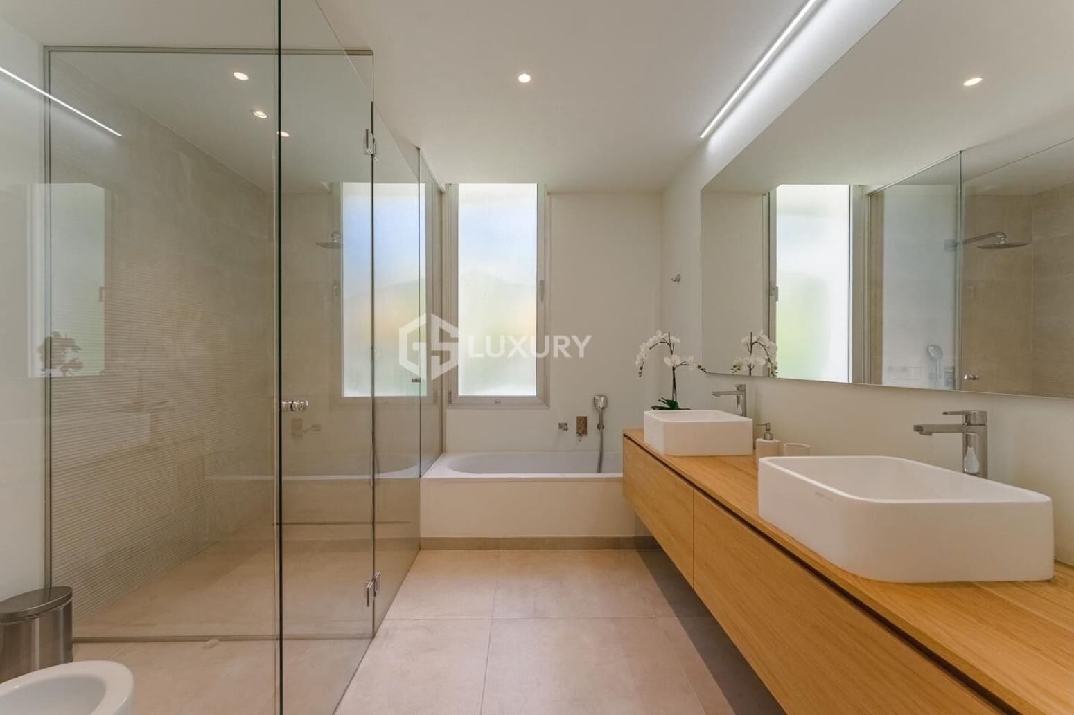 3 sypialnia Willa na sprzedaż w Guia de Isora z garażem - 1 699 000 € (Ref: 9676178)