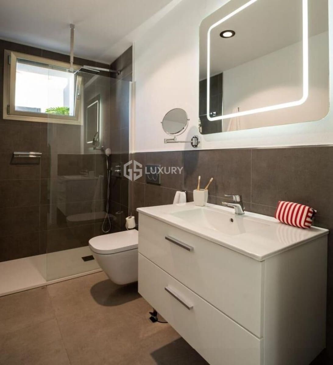 12 quarto Moradia para venda em Adeje com garagem - 6 000 000 € (Ref: 9676188)