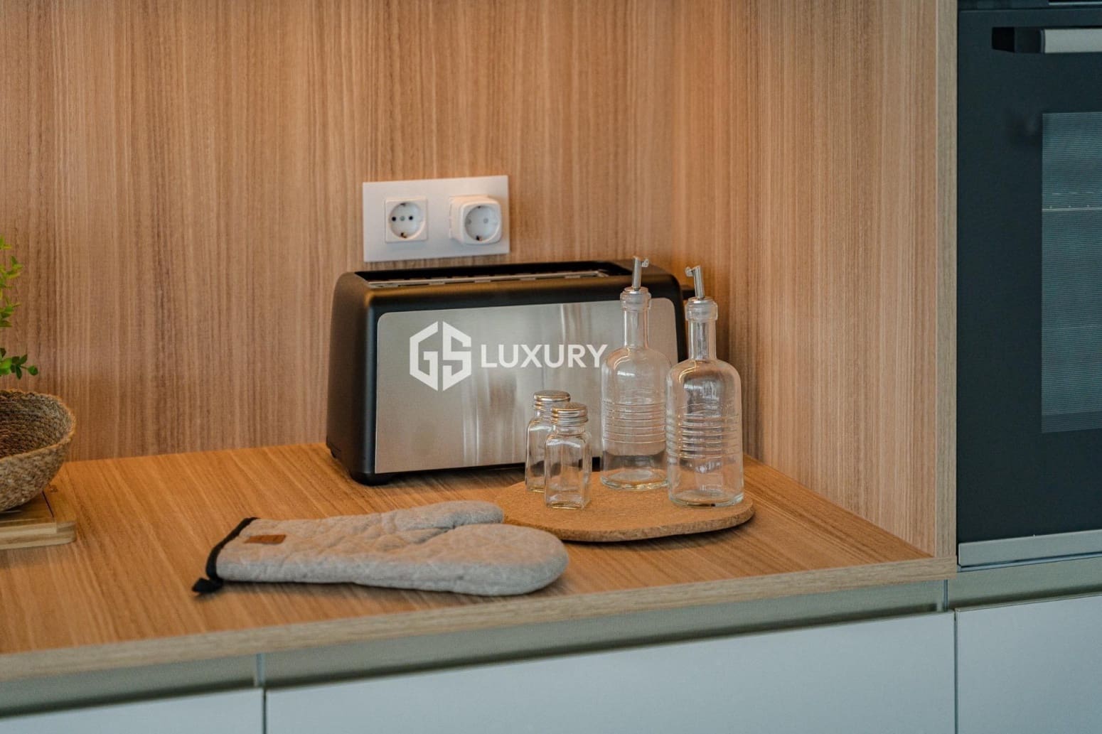 3 slaapkamer Villa te koop in Adeje met garage - € 1.749.000 (Ref: 9676194)