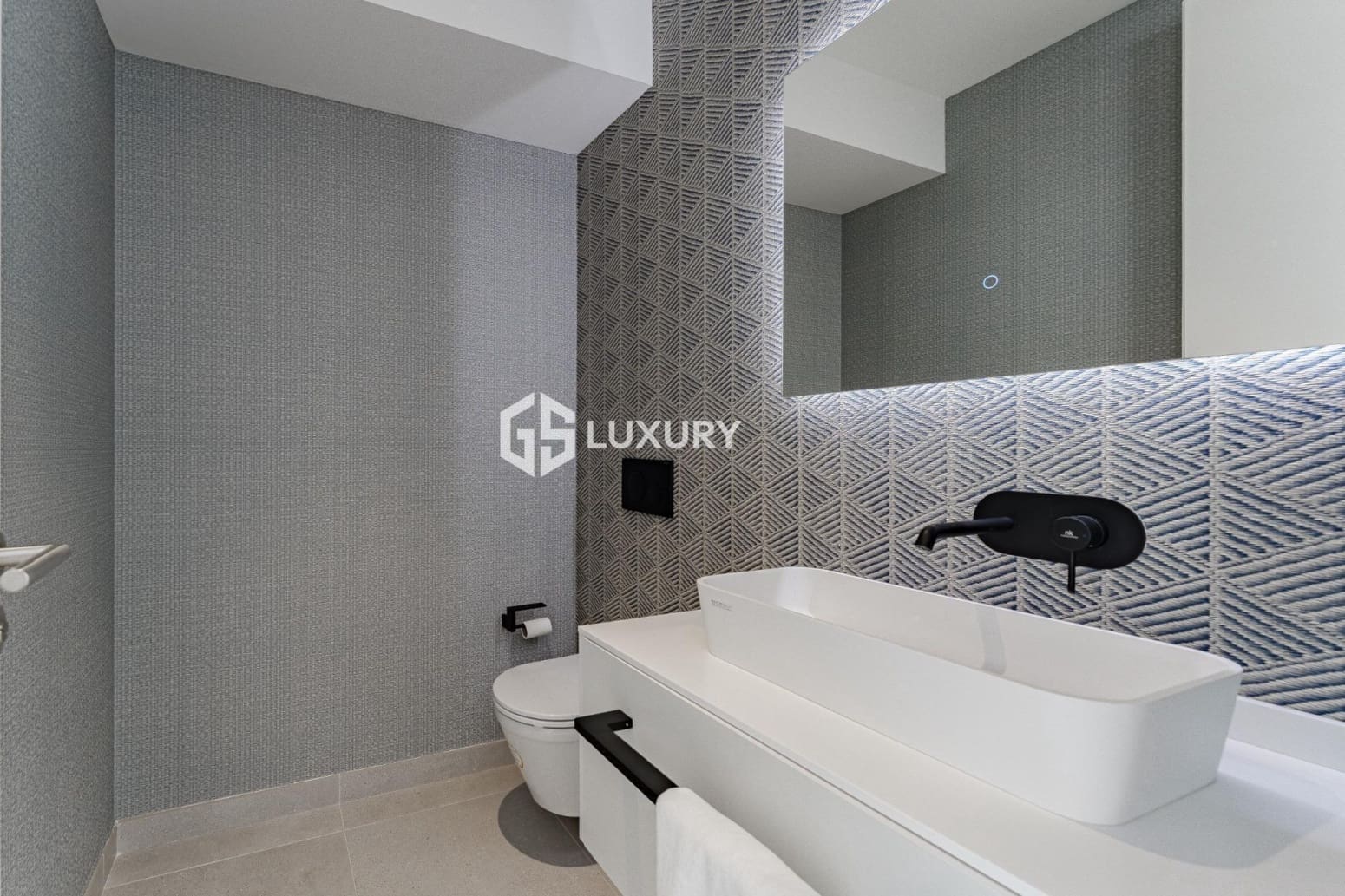 3 slaapkamer Villa te koop in Adeje met garage - € 1.749.000 (Ref: 9676194)