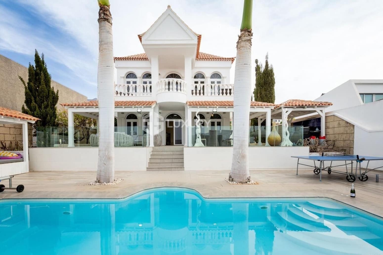 Chalet de 4 habitaciones en Adeje en venta con garaje - 2.150.000 € (Ref: 9676195)